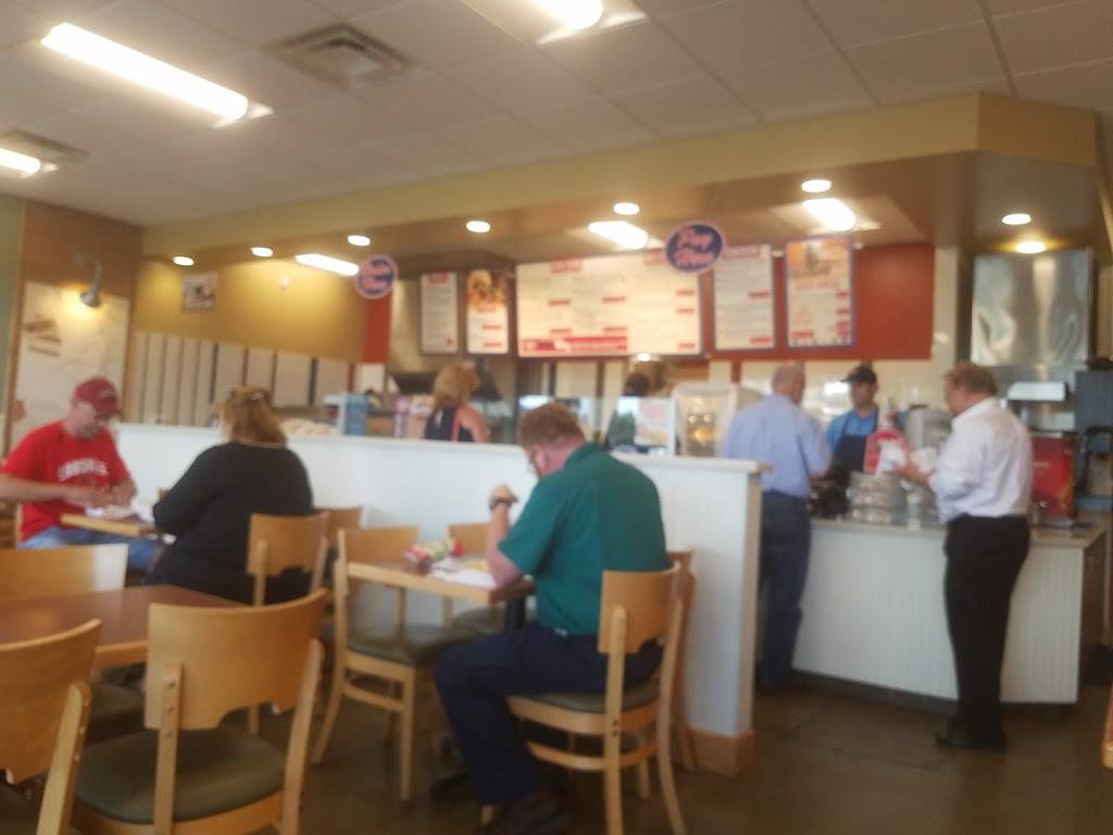Jersey Mikes Subs | meal takeaway | 1713 Scottsville Rd Suite D, Bowling Green, KY 42104, USA | 2709041917 OR +1 270-904-1917