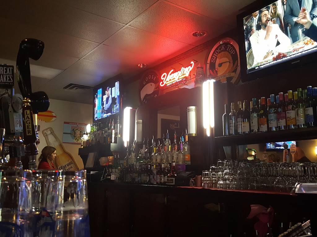 Red Creek Bar & Grill | restaurant | 1820 N Ridge Rd, Painesville, OH 44077, USA | 4408538490 OR +1 440-853-8490