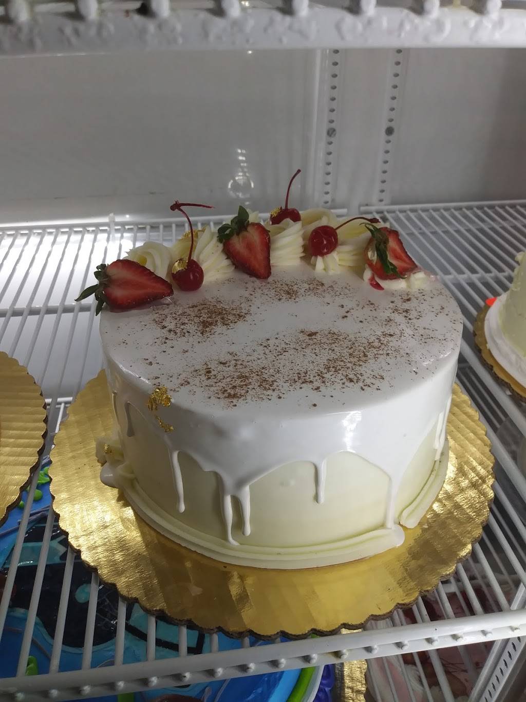 Dominos Pizza | meal delivery | 4323 S Ashland Ave, Chicago, IL 60609, USA | 7732543030 OR +1 773-254-3030