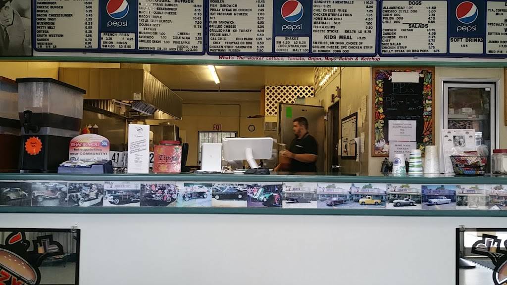 Izzys Burger Spa | restaurant | 460 Pearson Rd, Paradise, CA 95969, USA | 5308721266 OR +1 530-872-1266