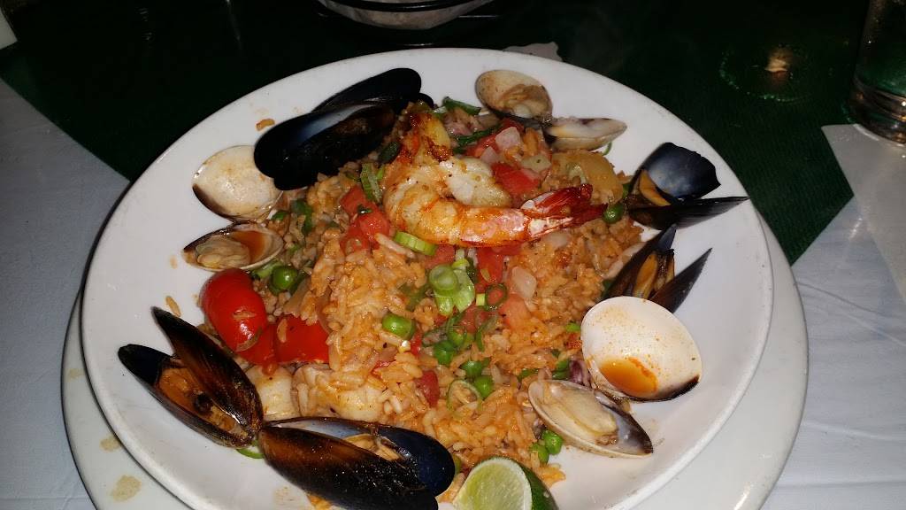 Mari Luna Mexican Grill | restaurant | 102 Reisterstown Rd, Pikesville, MD 21208, USA | 4104869910 OR +1 410-486-9910