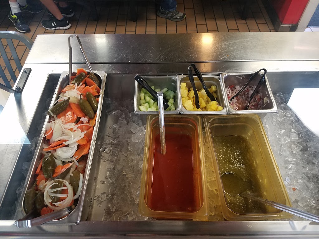 Gilibertos | restaurant | 712 S Minnesota Ave, Sioux Falls, SD 57104, USA | 6052712013 OR +1 605-271-2013