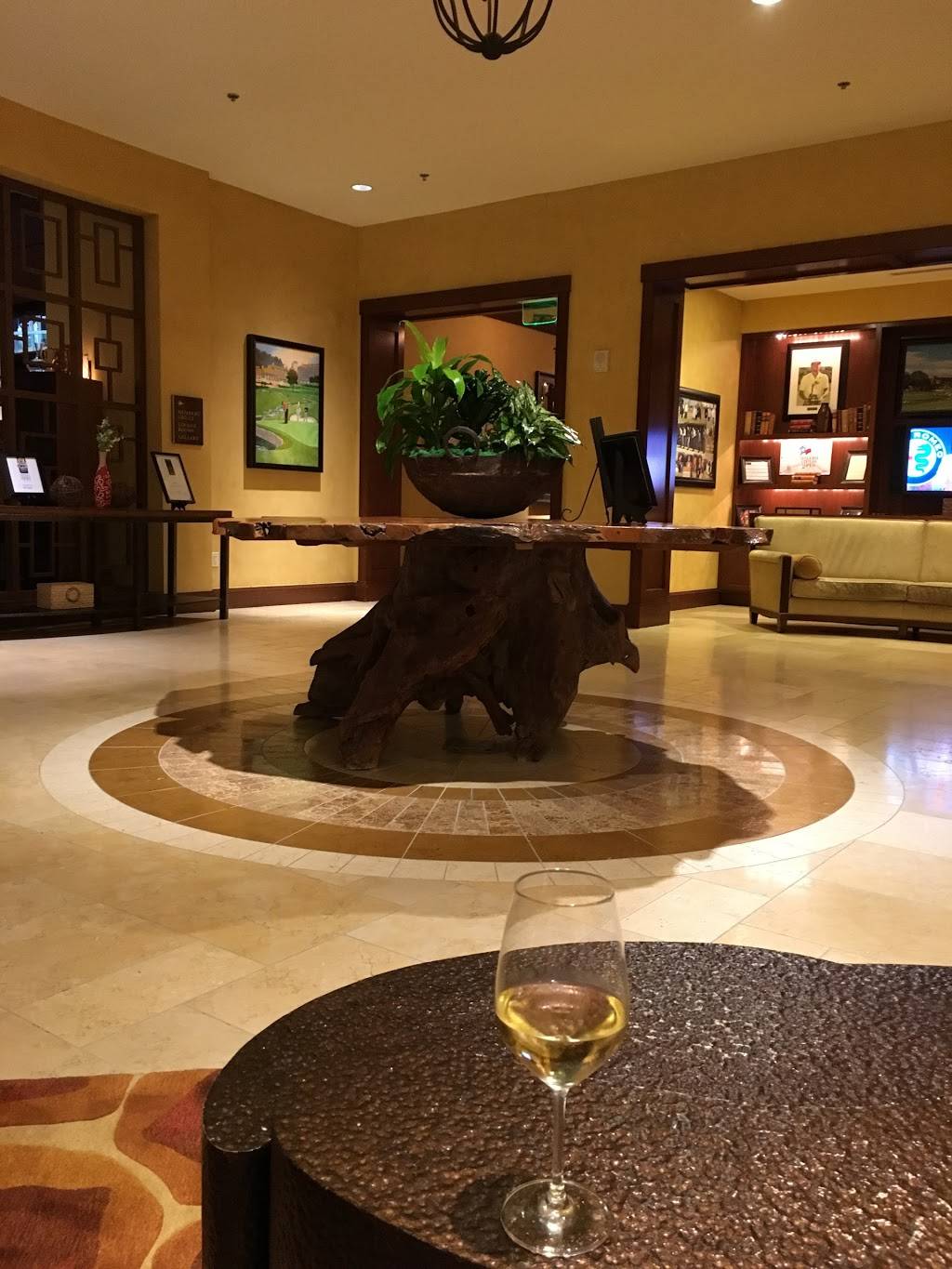 18 Oaks | restaurant | 23808 Resort Pkwy, San Antonio, TX 78261, USA | 2104915825 OR +1 210-491-5825