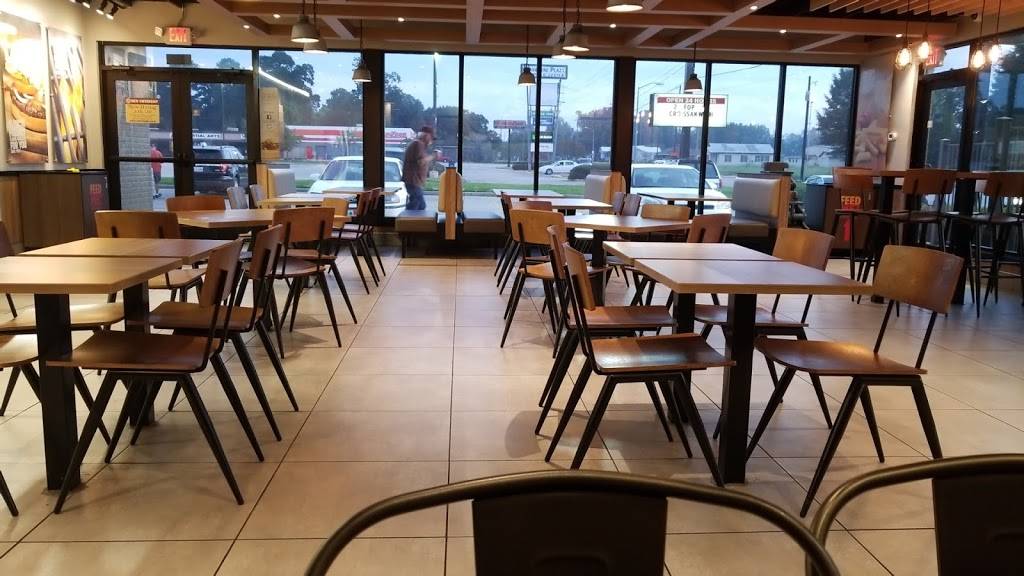 Burger King | restaurant | 3801 Moss St, Lafayette, LA 70507, USA | 3373296269 OR +1 337-329-6269