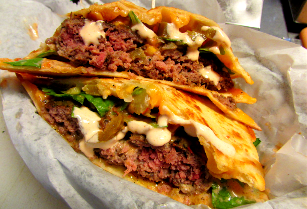 Between the Bun - Burgers, Dogs and More | restaurant | 2222 W Southport Rd STE A, Indianapolis, IN 46217, USA | 3173008327 OR +1 317-300-8327