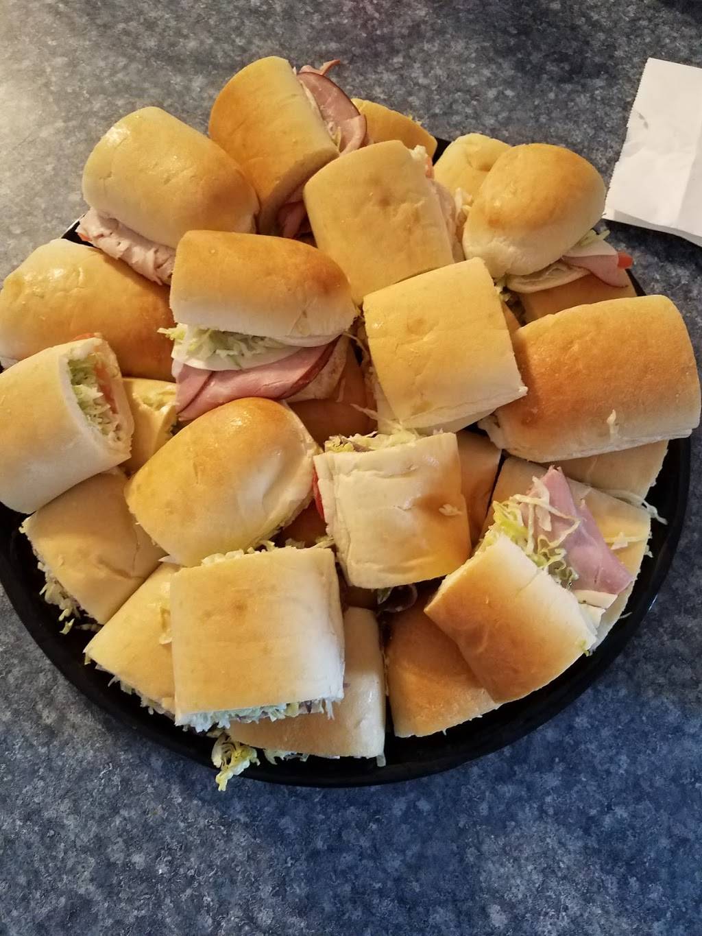 Jimmy Johns | meal delivery | 116 8th St, Monroe, WI 53566, USA | 6083257827 OR +1 608-325-7827