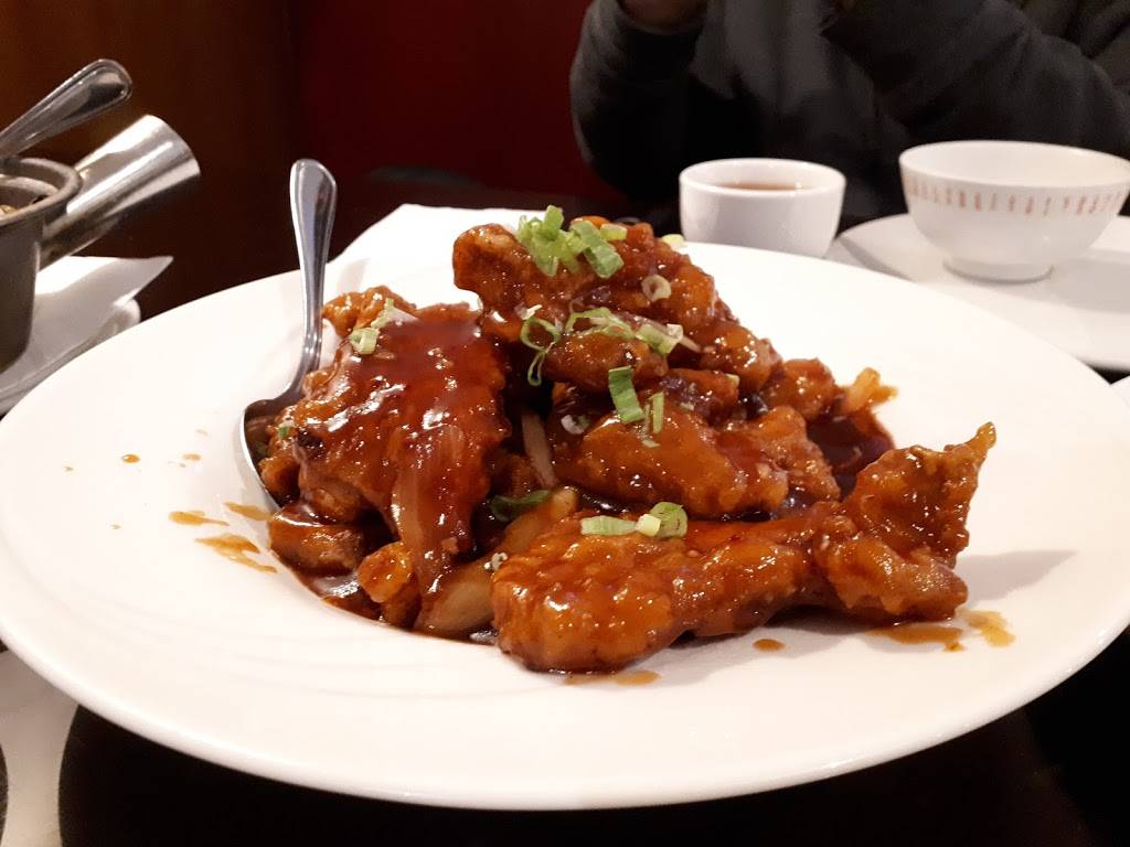 Pekin Garden Restaurant | restaurant | 5255 Chemin Queen Mary, Montréal, QC H3W 1Y3, Canada | 5144849139 OR +1 514-484-9139