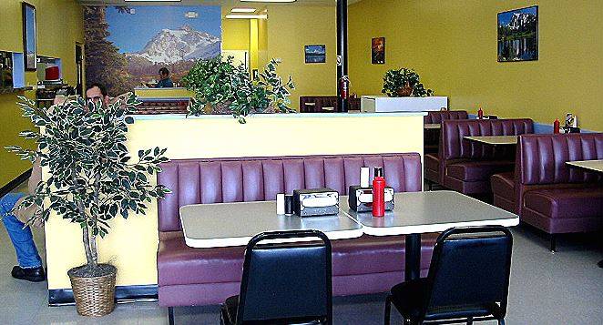 Everest Grill | restaurant | 122 S NC 16 BUSINESS HIGHWAY, Denver, NC 28037, USA | 7048220404 OR +1 704-822-0404