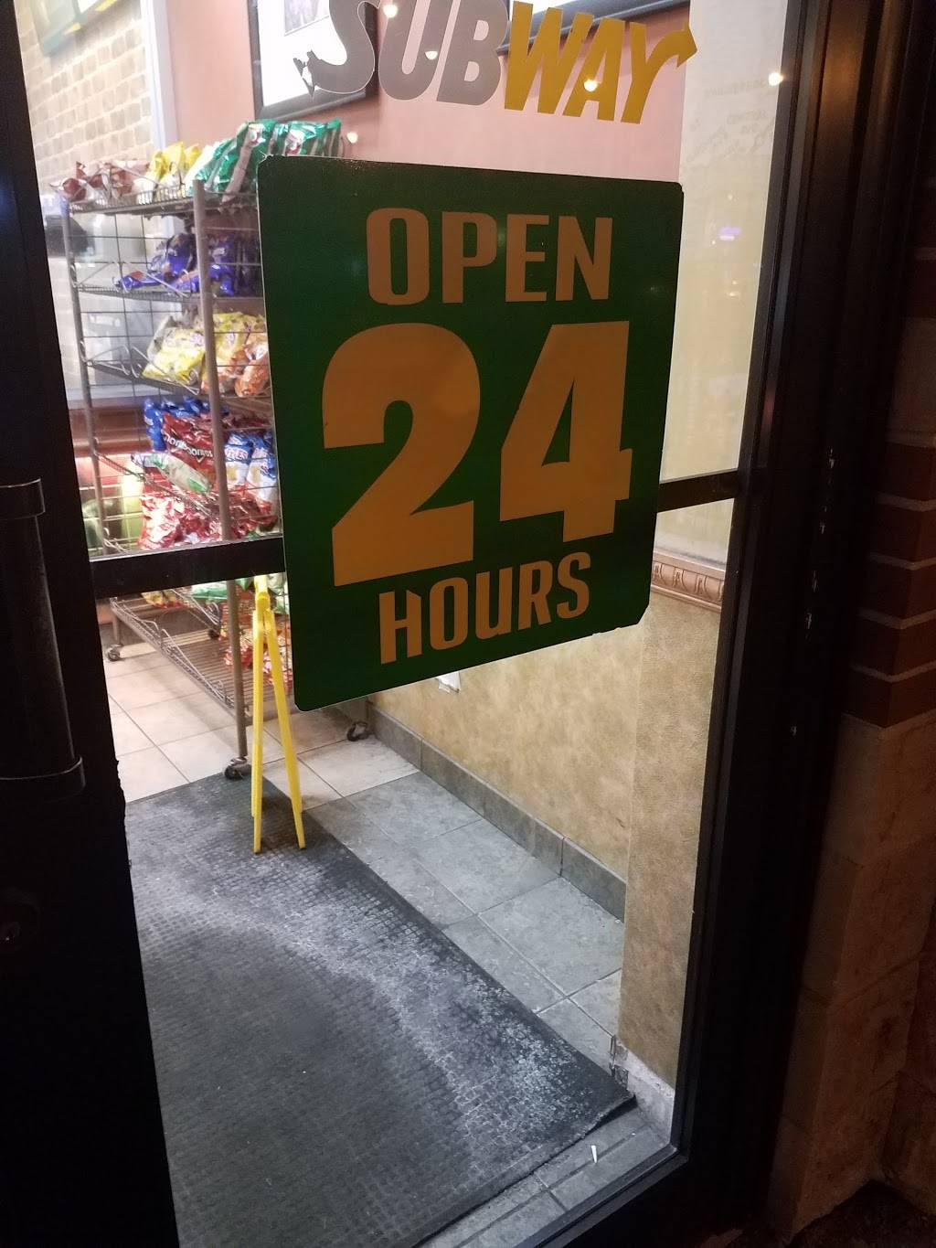 Subway Restaurants | restaurant | 5853 S Kedzie Ave, Chicago, IL 60629, USA | 7734711912 OR +1 773-471-1912