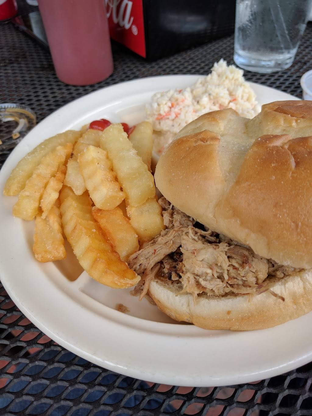 Fishers Restaurant | restaurant | 503 4th St, Bedford, VA 24523, USA | 5405835251 OR +1 540-583-5251