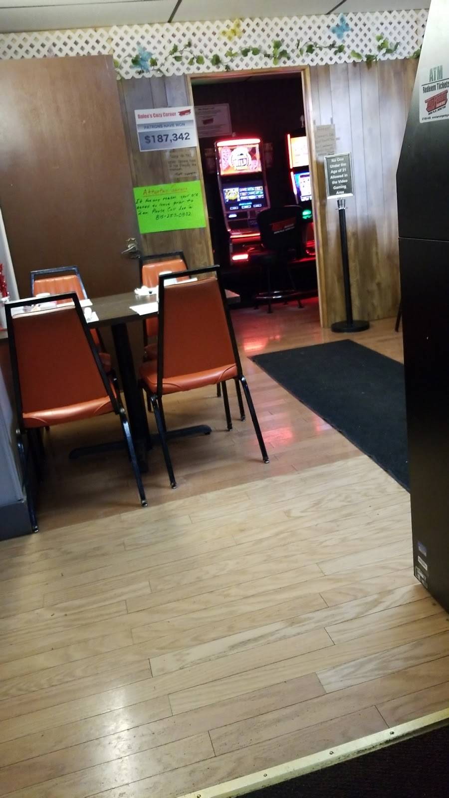 Da Lees Cozy Corner | restaurant | 720 E Main St, Streator, IL 61364, USA | 8156729299 OR +1 815-672-9299