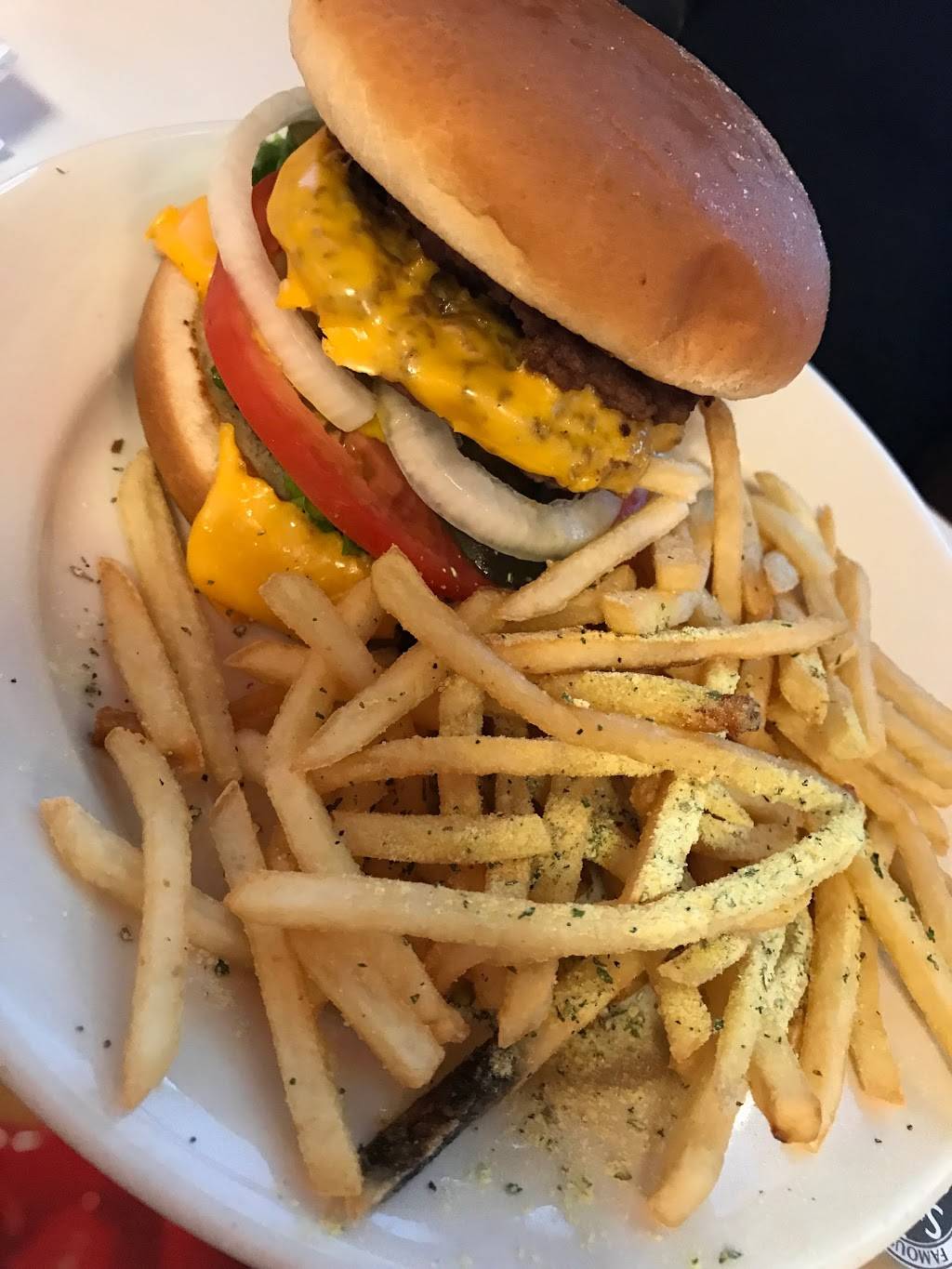 Steak n Shake | restaurant | 3509 US Hwy 98 N, Lakeland, FL 33809, USA | 8638589797 OR +1 863-858-9797