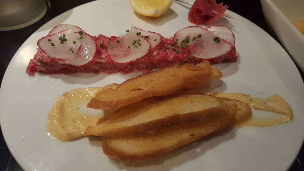 Meeting Place | restaurant | 1274 Market St, Chattanooga, TN 37402, USA | 4232664571 OR +1 423-266-4571