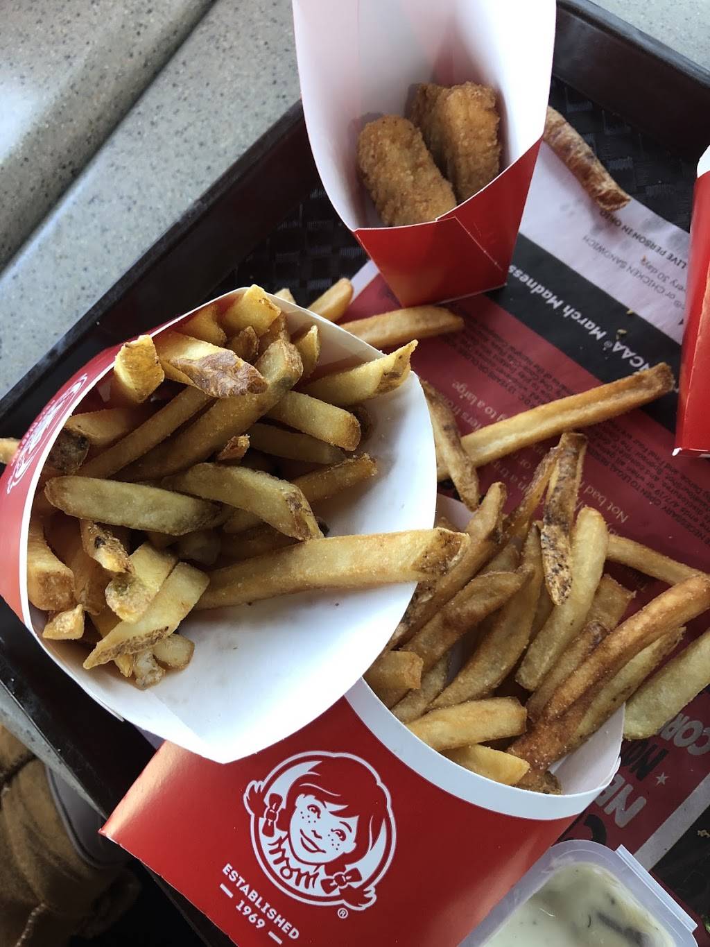 Wendys | restaurant | 655 Ann Arbor Rd, Plymouth, MI 48170, USA | 7344551616 OR +1 734-455-1616