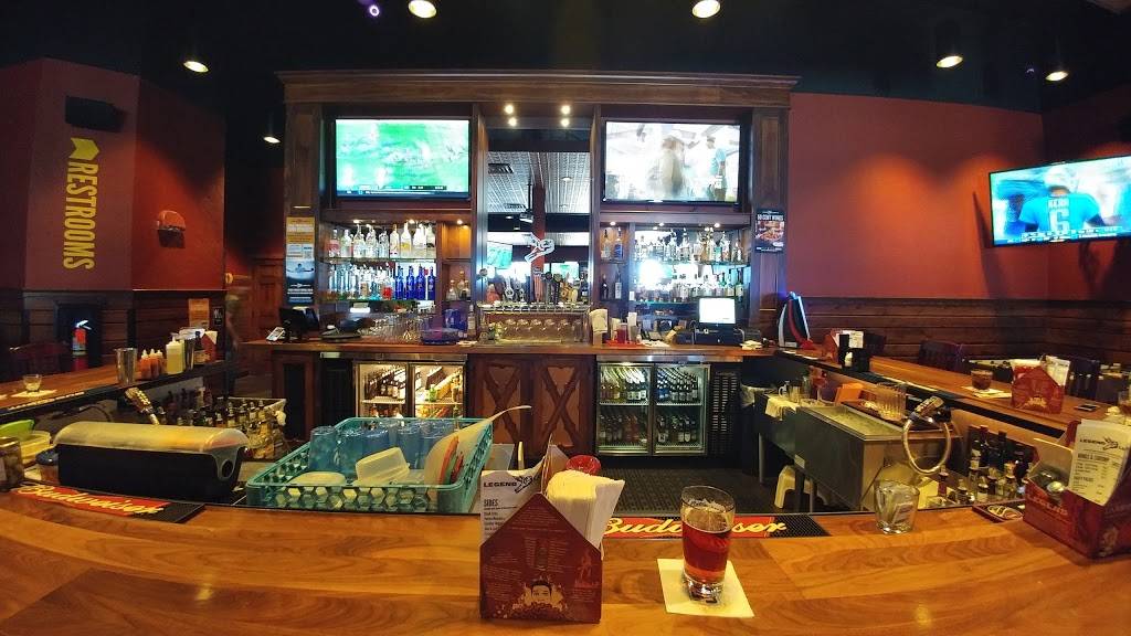 Legend Larrys | restaurant | 1142 Plankview Green Blvd, Sheboygan Falls, WI 53085, USA | 9204589464 OR +1 920-458-9464