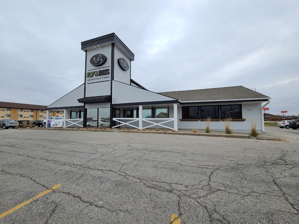 FlipN Jacks Pancake House & Eatery | restaurant | 1520 S Dayton Pl, Ames, IA 50010, USA | 5158156514 OR +1 515-815-6514