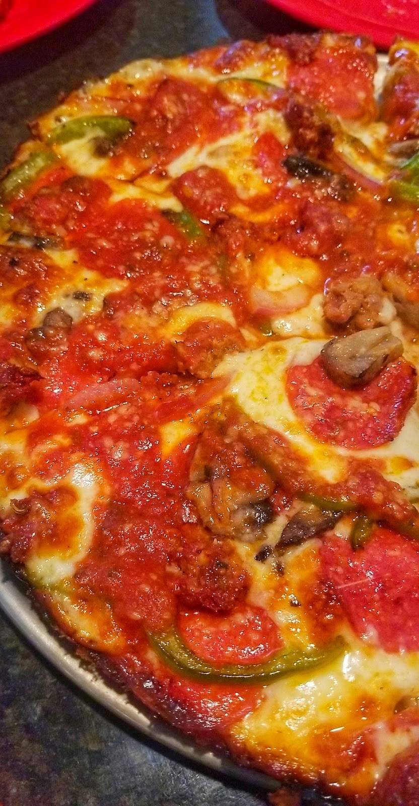 Dinos Pizza & Steak House | restaurant | 109 E Washington St, Washington, IA 52353, USA | 3196535014 OR +1 319-653-5014