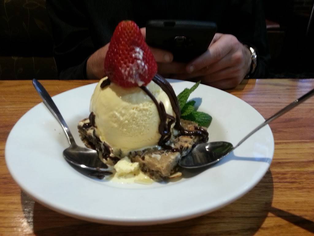 Raffertys | restaurant | 162 Old Hickory Blvd, Jackson, TN 38305, USA | 7316648118 OR +1 731-664-8118