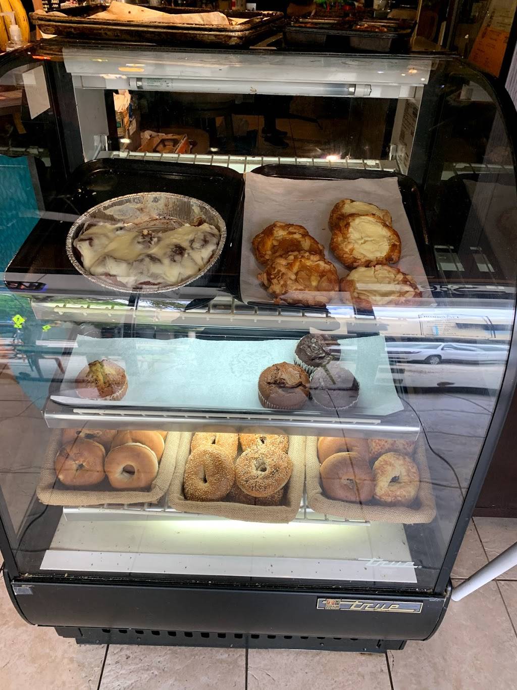 Bombon Cafe | restaurant | 1952 Main St, Sarasota, FL 34236, USA | 9413314351 OR +1 941-331-4351