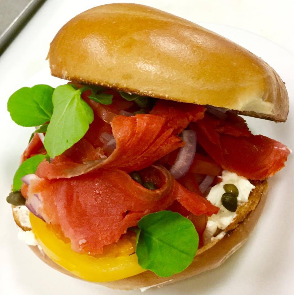 Mixteca | restaurant | 1390 S Eastwood Dr # B, Woodstock, IL 60098, USA | 8153348460 OR +1 815-334-8460