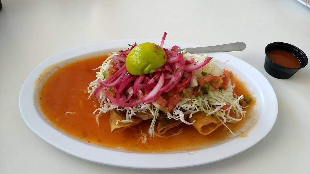 El Rincon Tapatio | restaurant | 1751 Yosemite Blvd, Modesto, CA 95354, USA | 2092840519 OR +1 209-284-0519