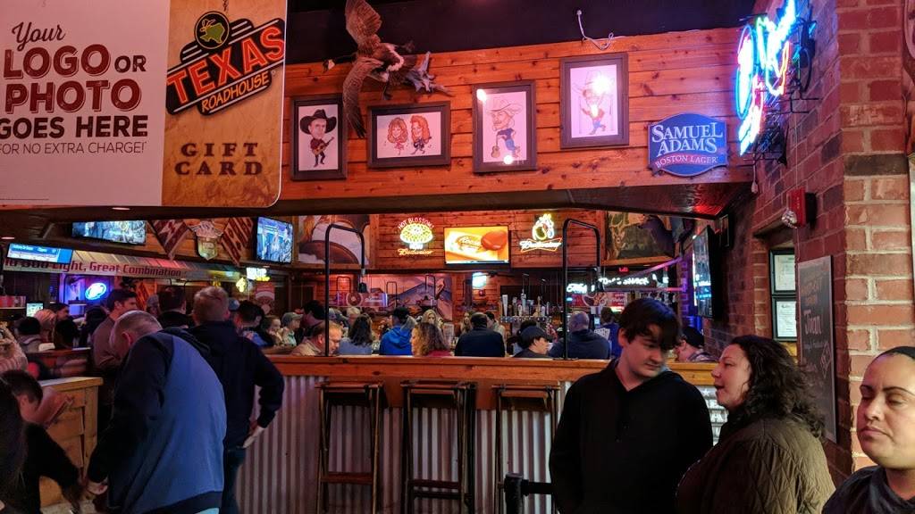 Texas Roadhouse | restaurant | 4125 TX-121, The Colony, TX 75056, USA | 9726256600 OR +1 972-625-6600