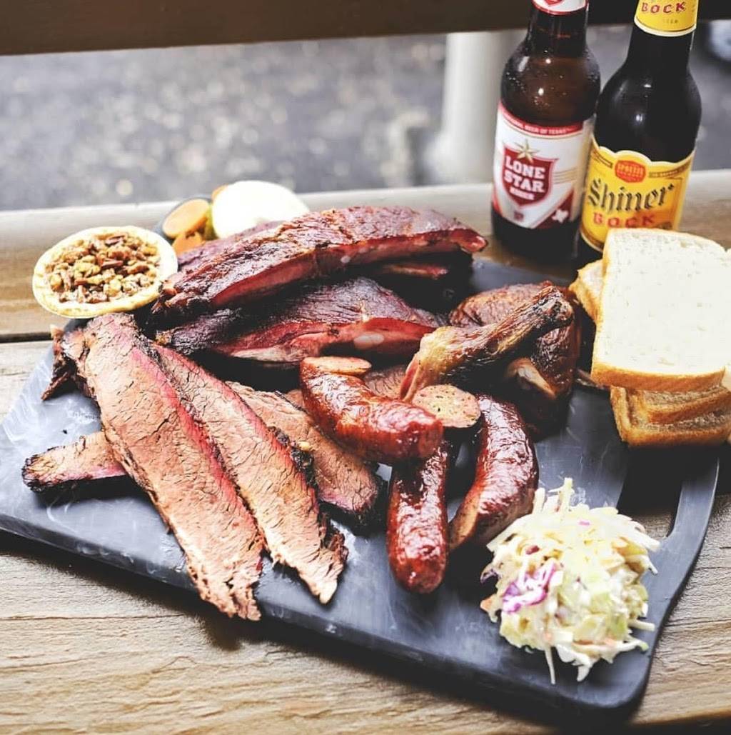 Luling City Market | restaurant | 4726 Richmond Ave, Houston, TX 77027, USA | 7138711903 OR +1 713-871-1903