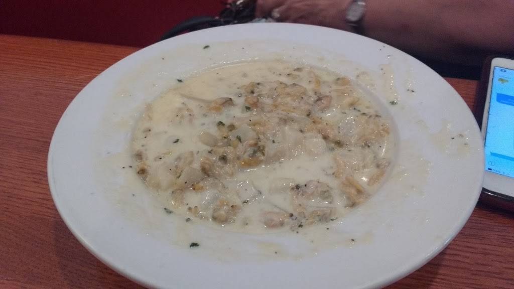 The Italian Touch | restaurant | 7603 Main St, Middletown, VA 22645, USA | 5408681400 OR +1 540-868-1400