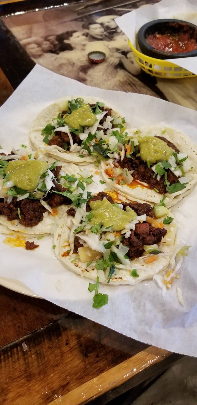 La Mexicana | restaurant | 21 Simmonsville Rd, Bluffton, SC 29910, USA | 8438361838 OR +1 843-836-1838