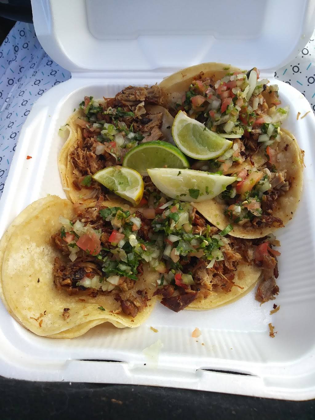 Los Portales Taqueria | restaurant | 2118 Willow Pass Rd #100c, Concord, CA 94520, USA | 9256913818 OR +1 925-691-3818