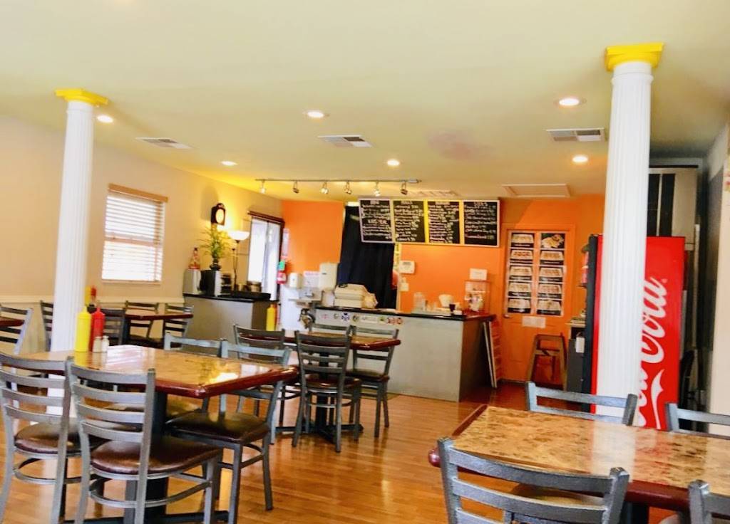 K & C Burkie | restaurant | 12926 Bridgeport Way SW, Lakewood, WA 98499, USA | 2535829250 OR +1 253-582-9250
