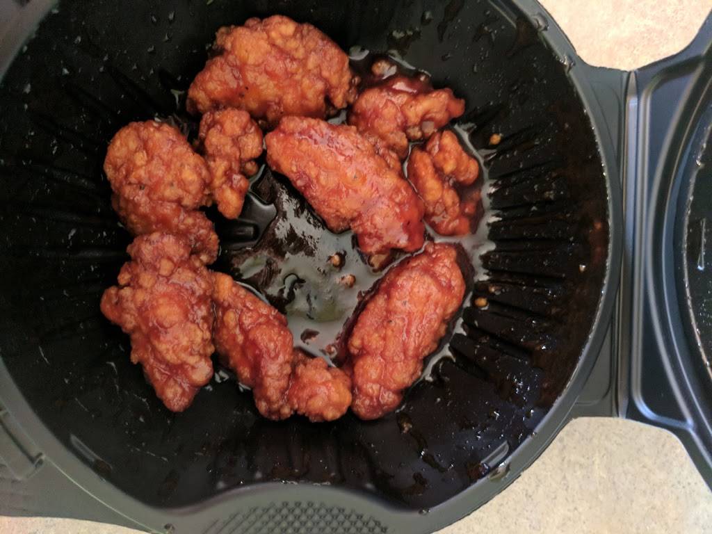 Pizza Hut | meal takeaway | 4415 City Centre Rd #100, Longmont, CO 80504, USA | 3037726800 OR +1 303-772-6800