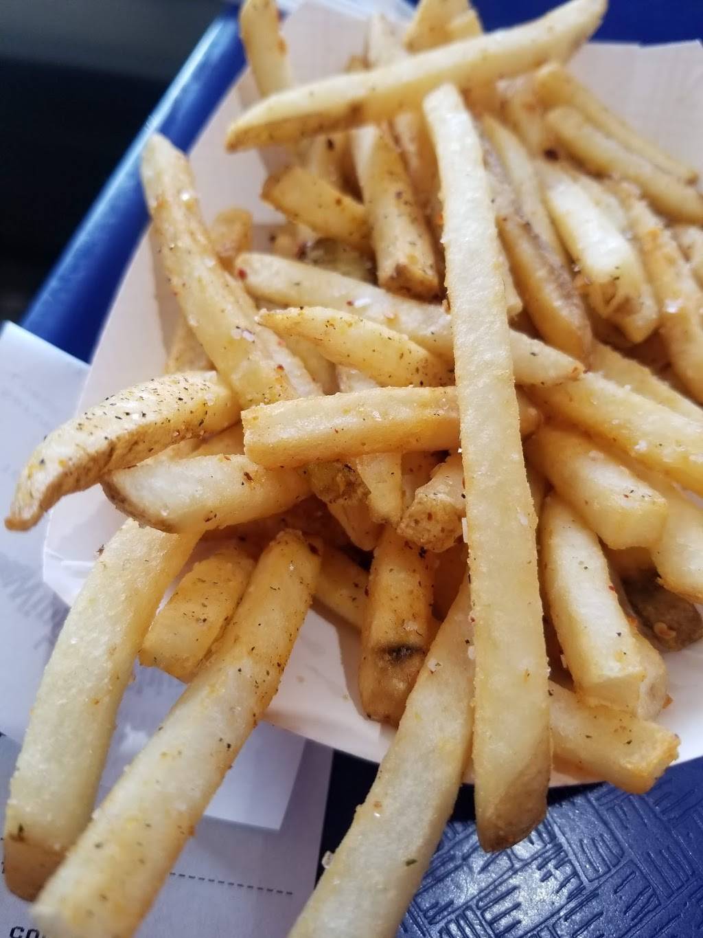 L.I. Wings-N-Things | restaurant | 1105 Horseblock Road H, Farmingville, NY 11738, USA | 6316969464 OR +1 631-696-9464