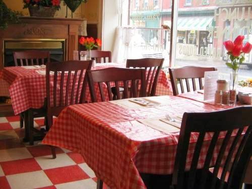 Slatington Diner | restaurant | 662 Main St, Slatington, PA 18080, USA | 6107674422 OR +1 610-767-4422