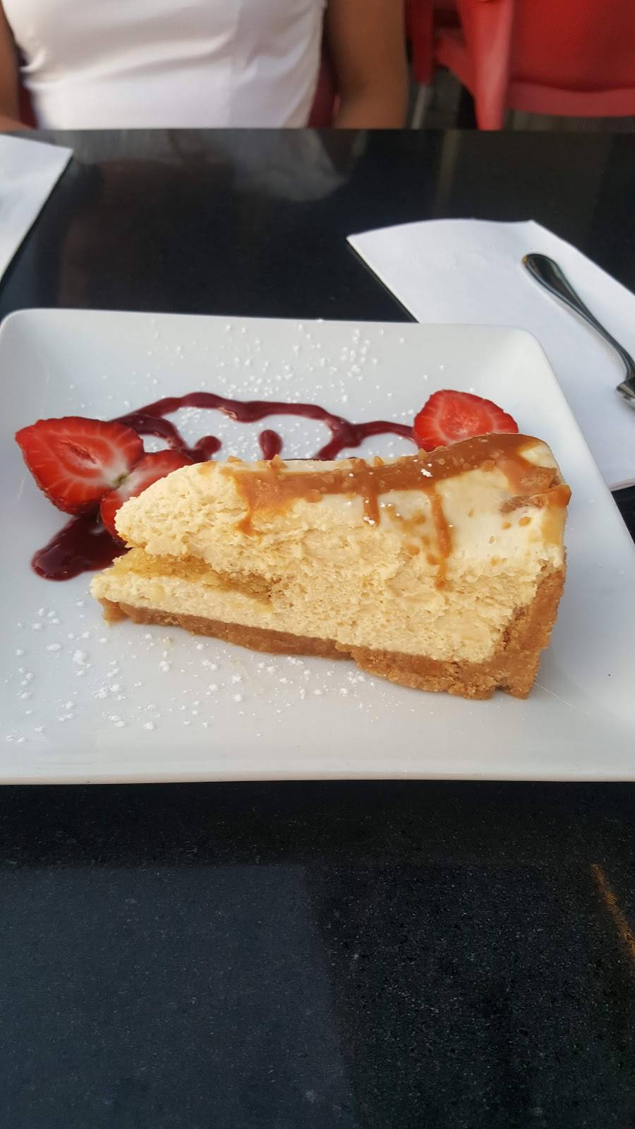 Grizzlys | restaurant | 1421 Chemin Gascon, Terrebonne, QC J6X 4L9, Canada | 4509644046 OR +1 450-964-4046