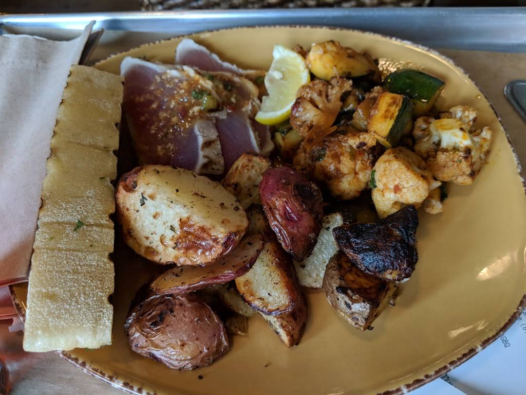 Urban Plates | restaurant | 21857 Ventura Blvd, Woodland Hills, CA 91364, USA | 8185884141 OR +1 818-588-4141