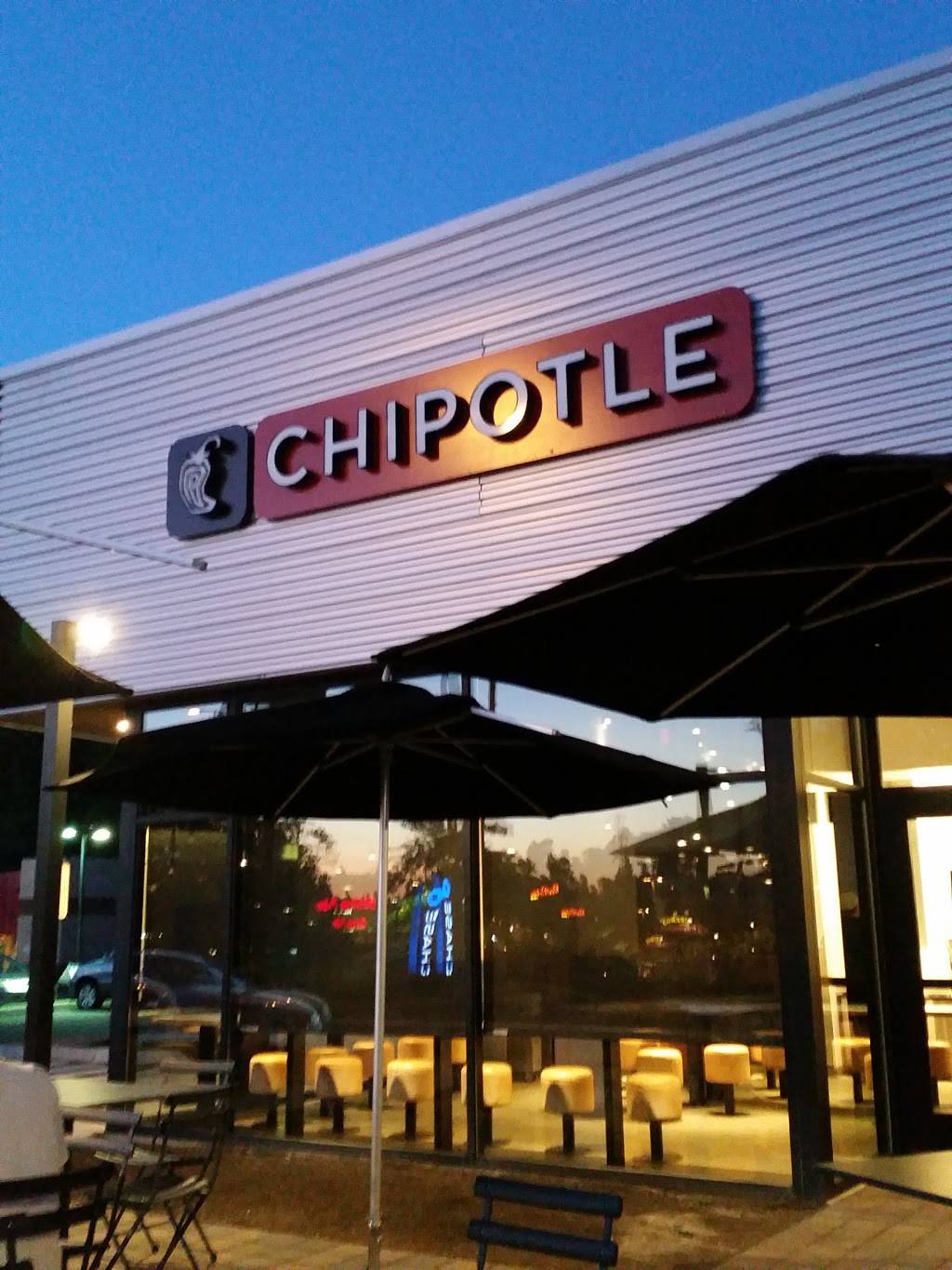 Chipotle Mexican Grill | restaurant | 4000 Factoria Blvd SE, Bellevue, WA 98006, USA | 4256414664 OR +1 425-641-4664