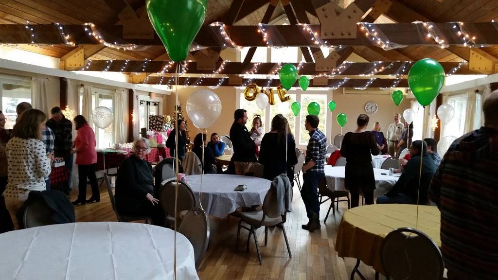 Oakcrest Cove Lodge | restaurant | 45 Quaker Meeting House Rd, Forestdale, MA 02644, USA | 5088884361 OR +1 508-888-4361