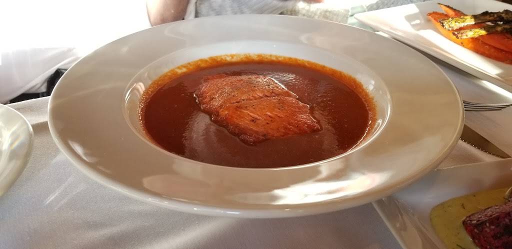 Reefs Restaurant | restaurant | Club, 7720 Royal St East, Park City, UT 84060, USA | 4356580323 OR +1 435-658-0323