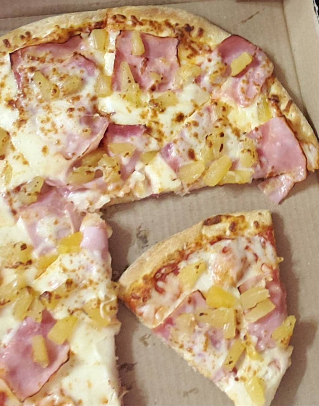 Don Favios Pizza | restaurant | 4685 NW 7th St, Miami, FL 33126, USA | 7863954829 OR +1 786-395-4829