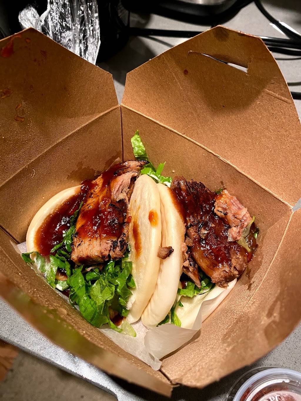 Menya Goku | restaurant | 2207 W Montrose Ave, Chicago, IL 60618, USA | 7739426701 OR +1 773-942-6701