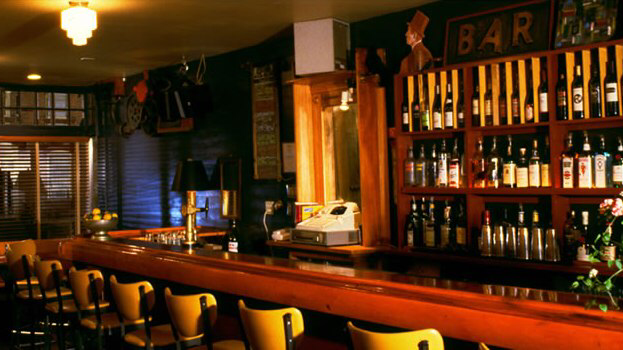 Red Dot Restaurant & Bar | restaurant | 321 Warren St, Hudson, NY 12534, USA | 5188283657 OR +1 518-828-3657