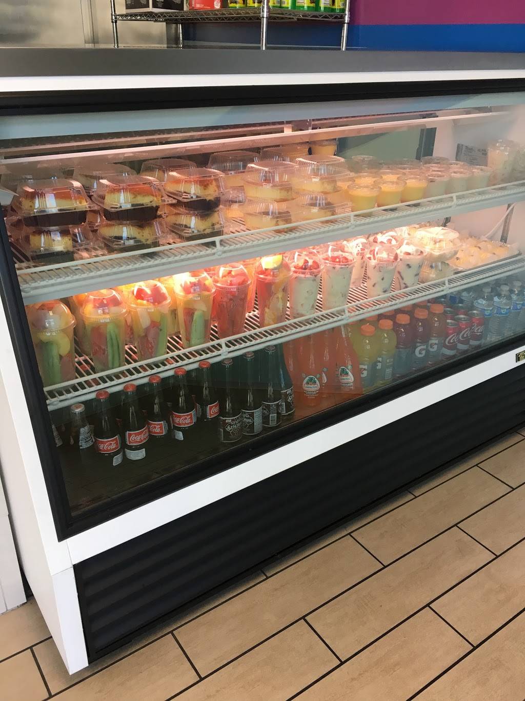 Churros y raspados | restaurant | 4531 Philadelphia St b103, Chino, CA 91710, USA | 9094648418 OR +1 909-464-8418