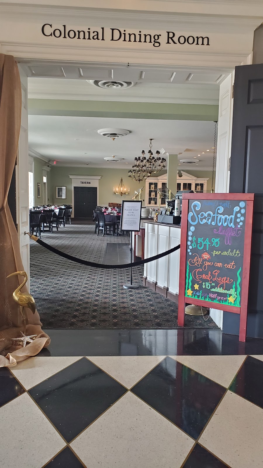 Colonial Dining Room | restaurant | 15 Appledore Ln, Natural Bridge, VA 24578, USA | 5402912121 OR +1 540-291-2121