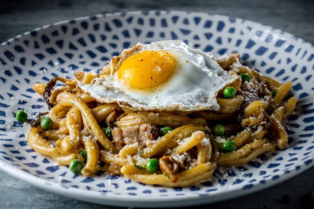 Roses Daughter | restaurant | 169 NE 2nd Ave, Delray Beach, FL 33444, USA | 5612719423 OR +1 561-271-9423