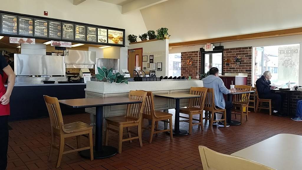 Arbys | restaurant | 7001 W Dempster St, Niles, IL 60714, USA | 8479671245 OR +1 847-967-1245