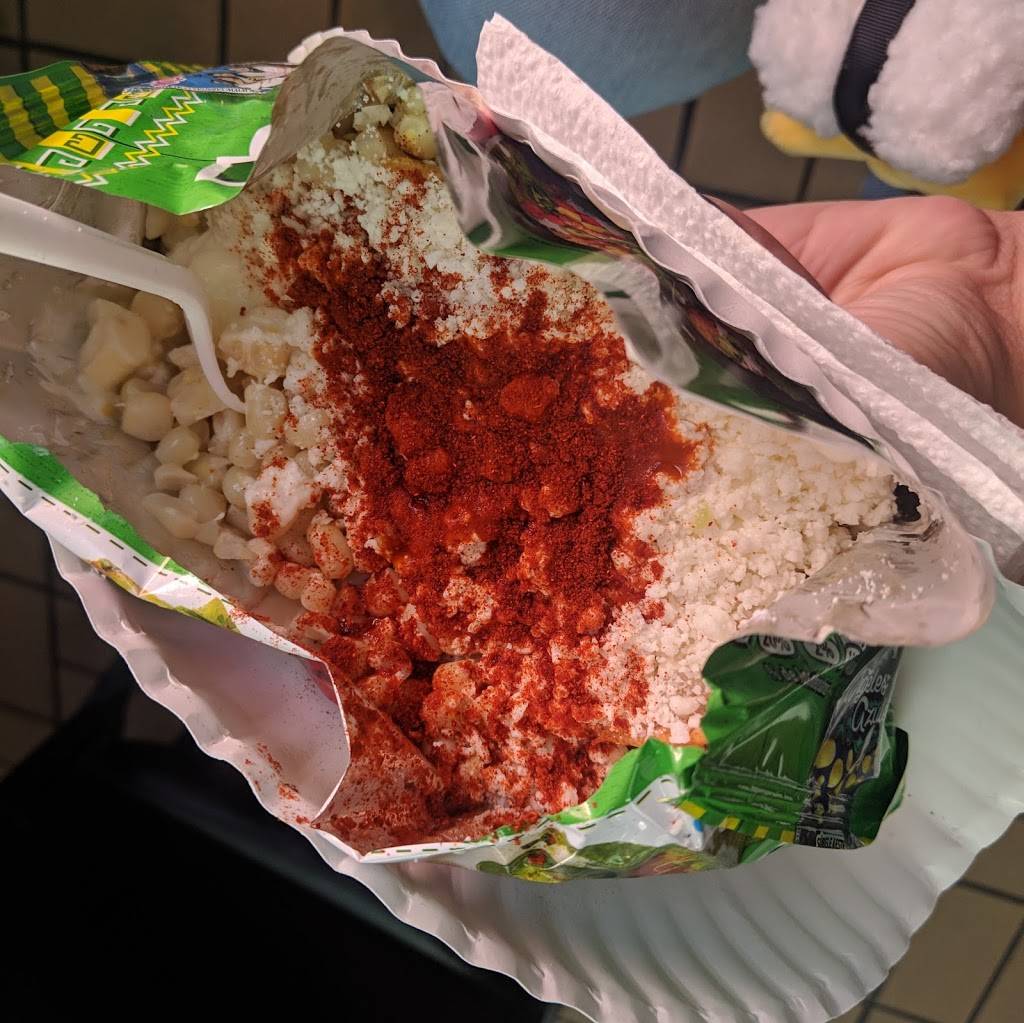 La Carreta de Lily | restaurant | 3326 N 19th Ave, Phoenix, AZ 85015, USA | 6022651279 OR +1 602-265-1279