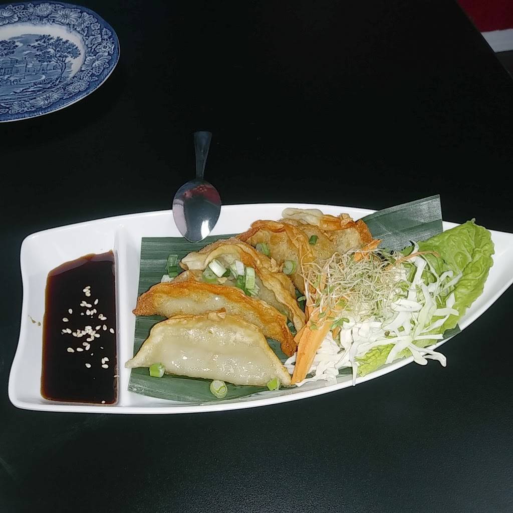 Pad Thai Cafe | restaurant | 636 W New York Ave, DeLand, FL 32720, USA | 3866245194 OR +1 386-624-5194