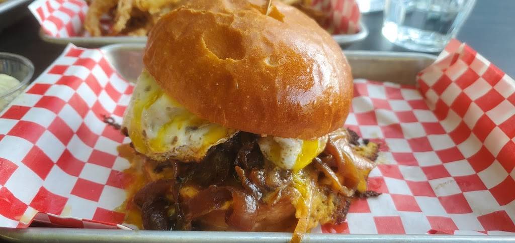 Apocalypse Burger | restaurant | 115 E 49th St, Indianapolis, IN 46205, USA | 3174265001 OR +1 317-426-5001