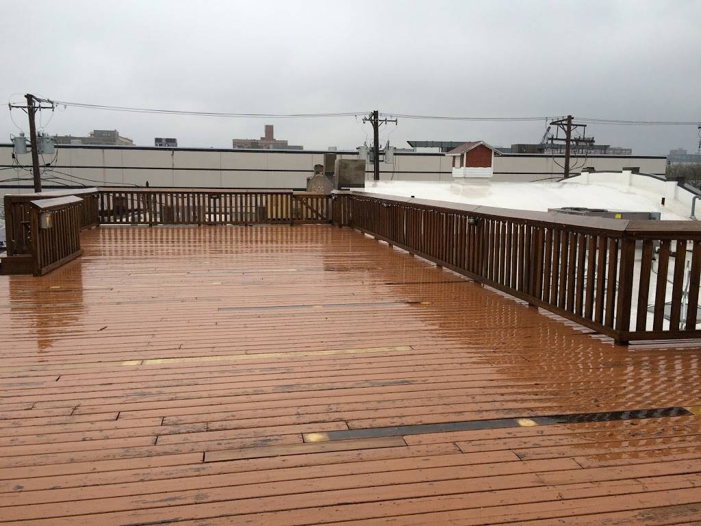 Bottom Lounge | restaurant | 1375 W Lake St, Chicago, IL 60607, USA | 3126666775 OR +1 312-666-6775